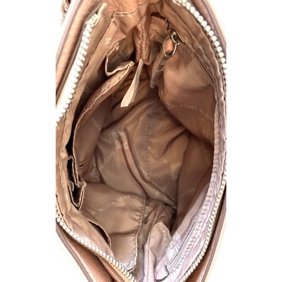 CLASSY Anne Klein Salmon/Pink Crossbody/ Shoulder Bucket Bag Adjustable Strap - Picture 10 of 16